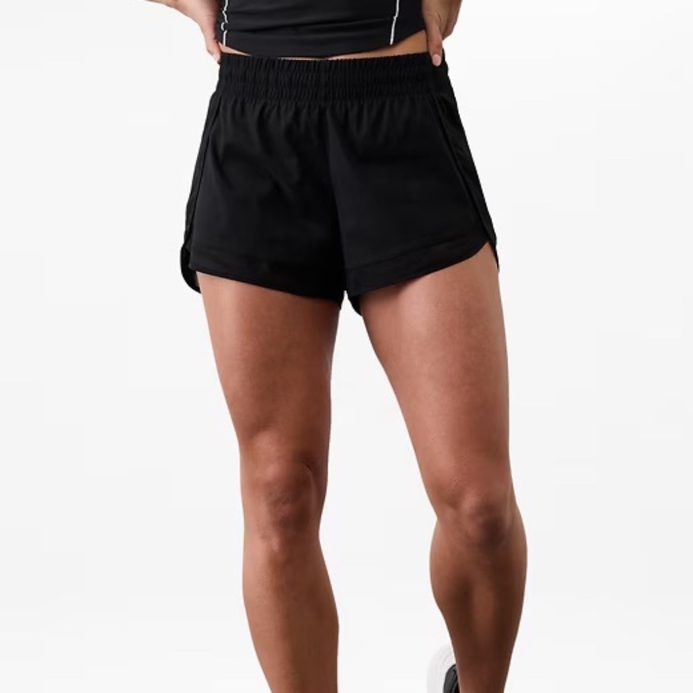 ATHLETA MESH RACER RUN 4" SHORT, SIZE X SMALL (XS), BLACK
